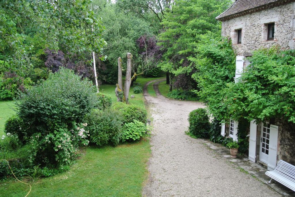 Moulin De Repassat Etape Voie Verte Bazens Ngoại thất bức ảnh
